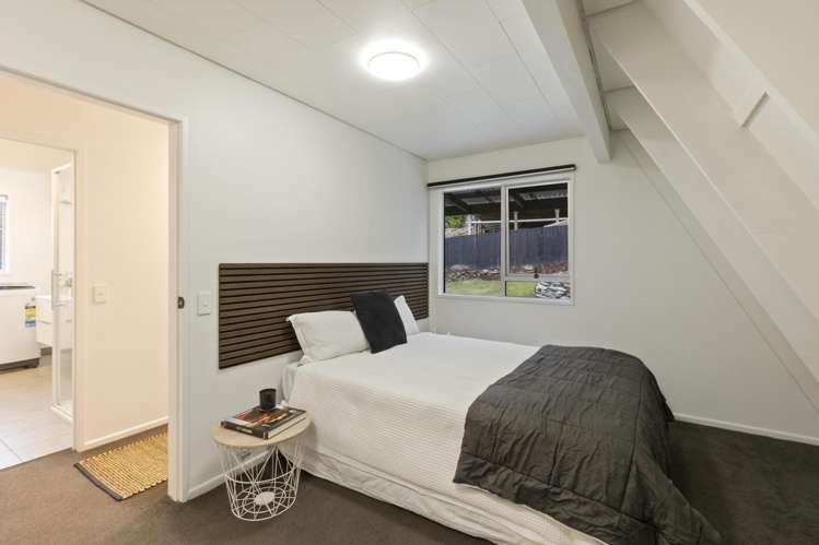 26 Williams Street Fernhill/Sunshine Bay_8