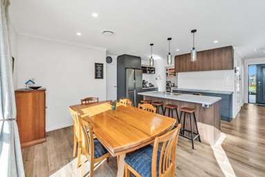 9 Martini Avenue_1