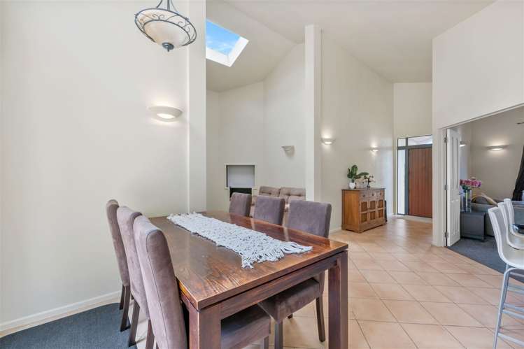 11 Fairchild Avenue Goodwood Heights_9