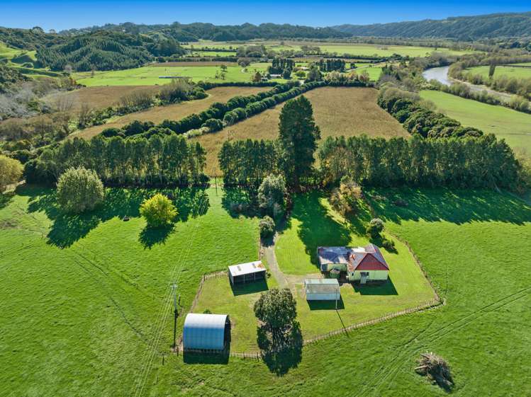 101 Foster Road Taneatua_2