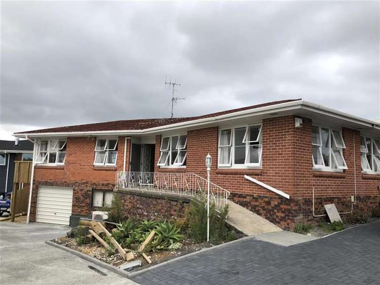 71 Tirimoana Road Te Atatu South_0