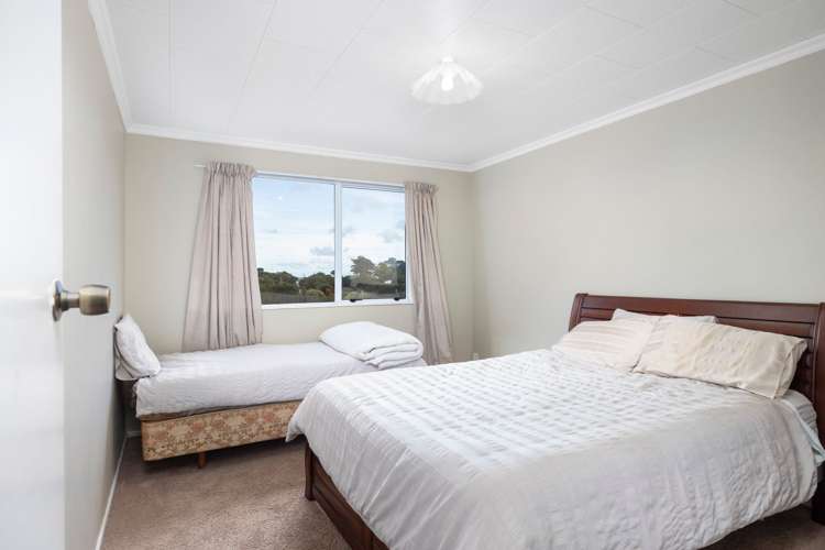 108 Lake Ferry Road Lake Ferry_10