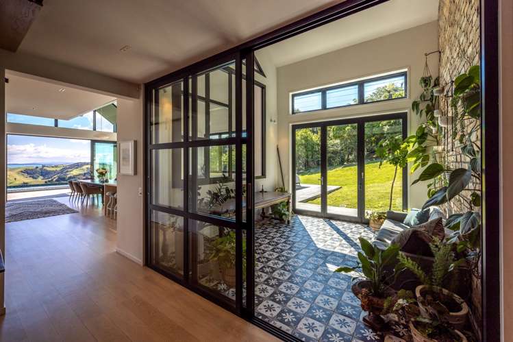 215D Awaawaroa Road Waiheke Island_11