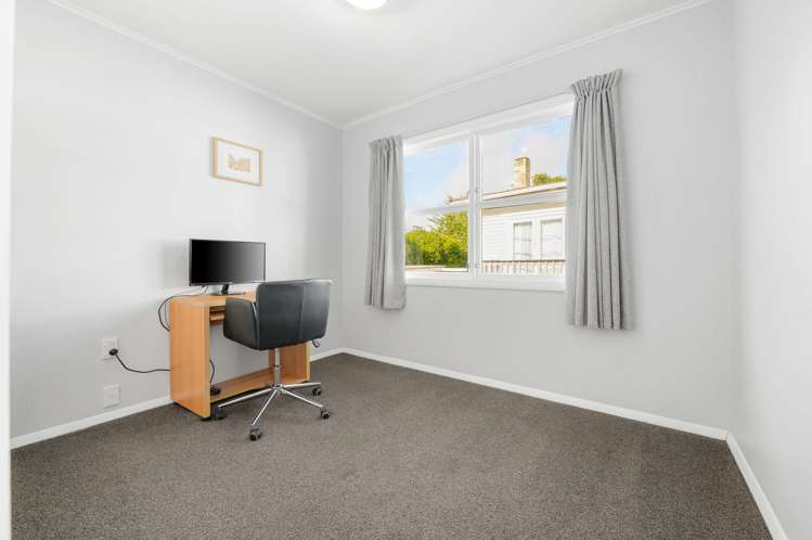 4a Gibson Road Dinsdale_10