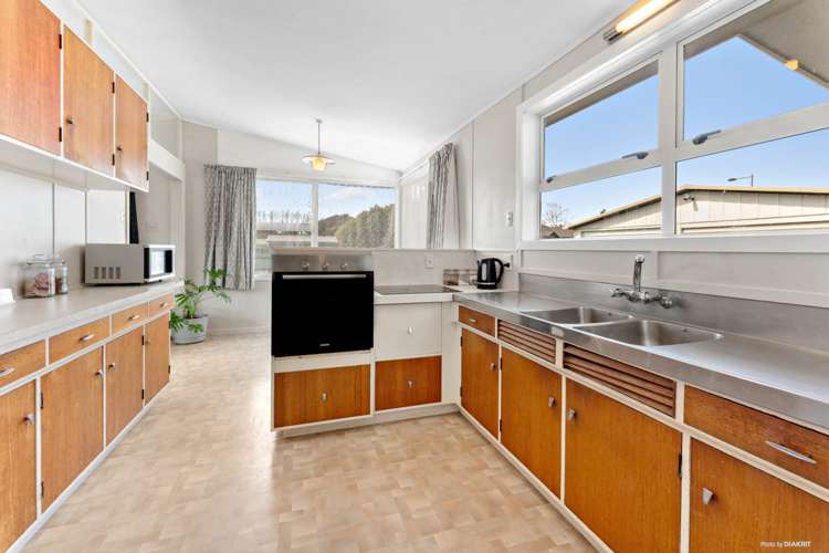 143 Colombo Road Waiuku_4