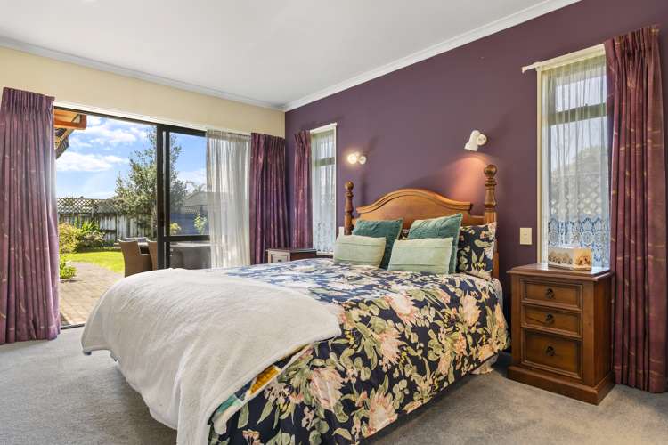 5 Hampstead Court Pyes Pa_19