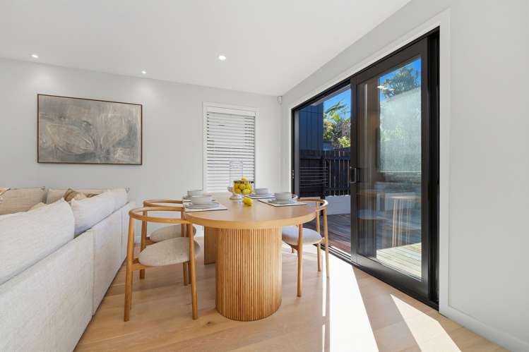42D Gordon Avenue_4