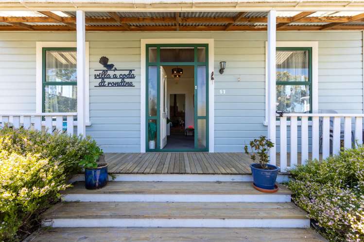 57 McPhee Street Dannevirke_1