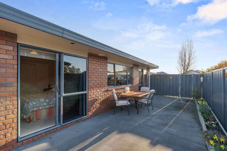 30 Cody Crescent Lansdowne_24