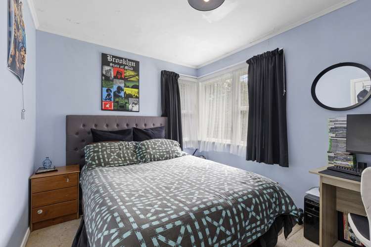 8 Glen Road Stokes Valley_13