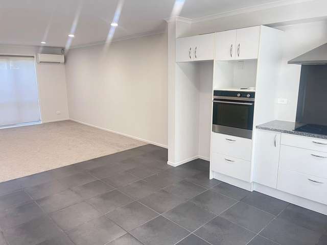 32 Akeake Lane Manurewa_2