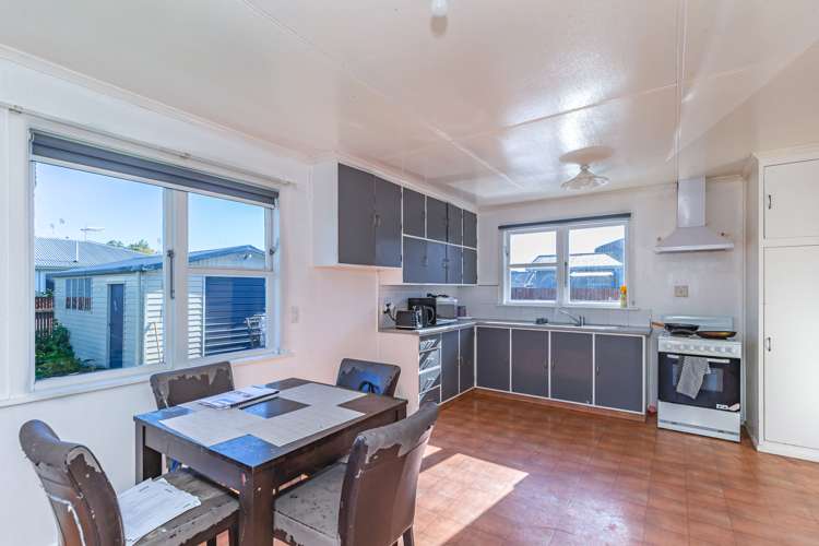 2 Collingwood Street Levin_3