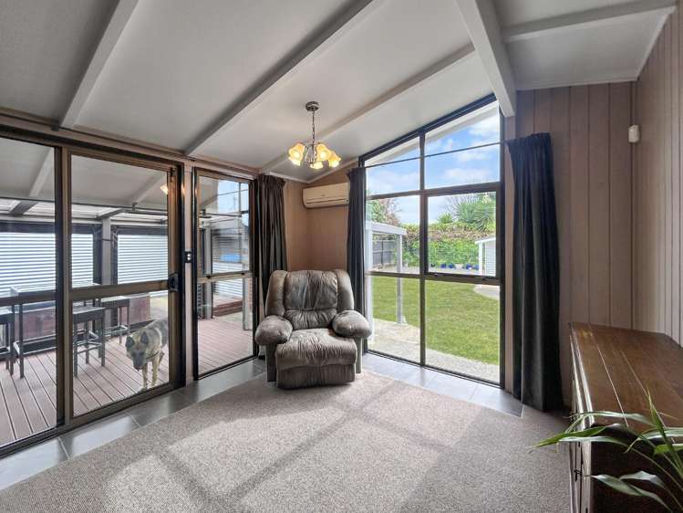 6 Chadwick Place 10923_5