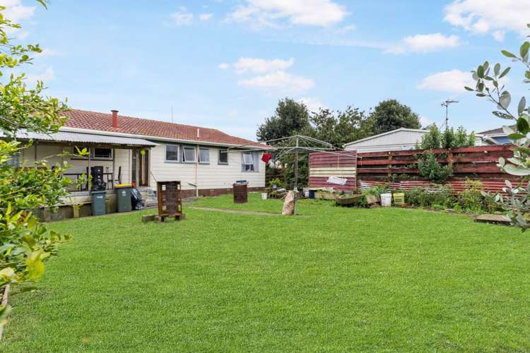 302 Roscommon Road Clendon Park_15