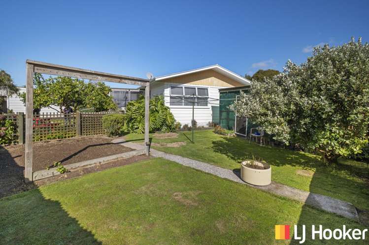 19 Joanne Crescent Pukehangi_13