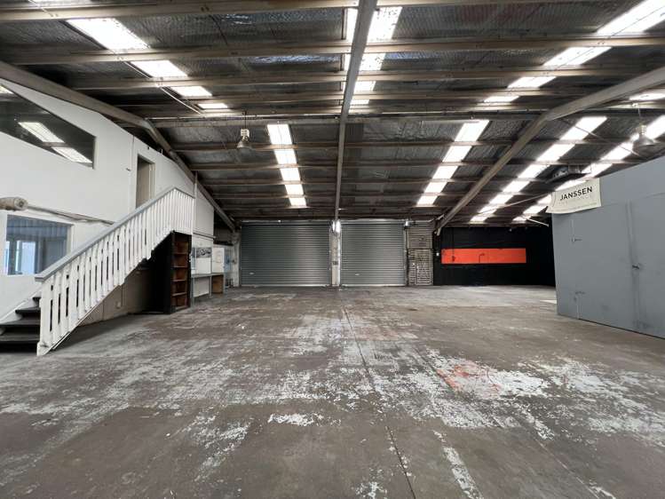 332-334 Church Street Penrose_5