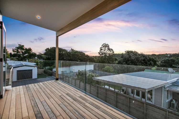 130B Taikata Road Te Atatu Peninsula_10