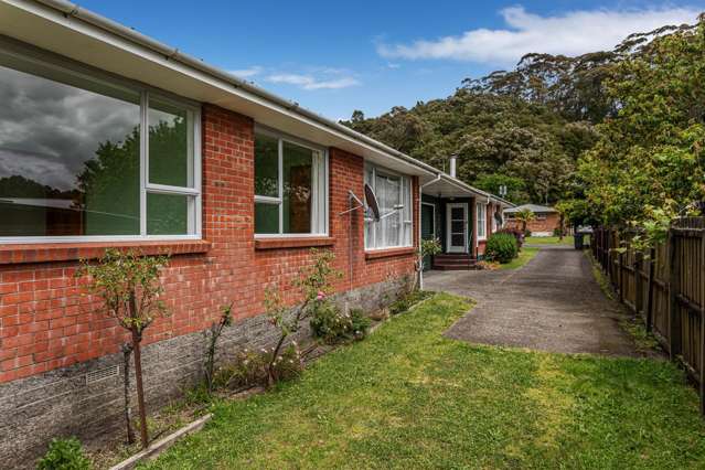 Brick Unit - Ideal Investment Opportunity!