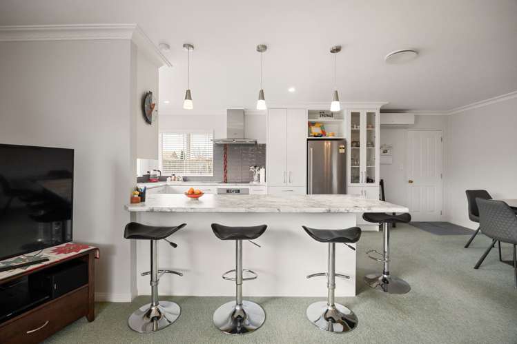 6 Longford Court_5