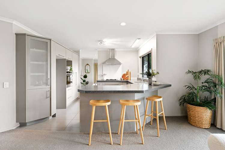 7 Shirley Place Huntington_11