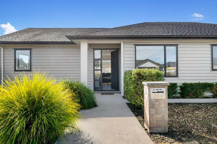 244 Victoria Street West Pukekohe_6