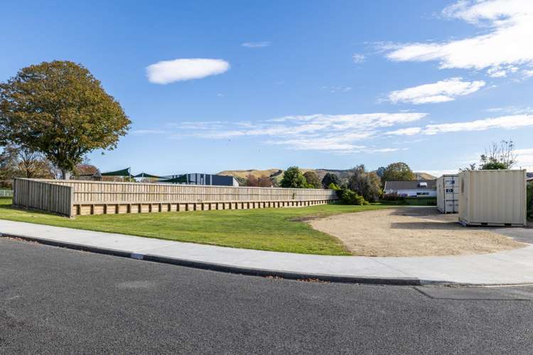77 Murphy Road_2