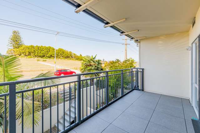 B9/71 Spencer Road Oteha_4