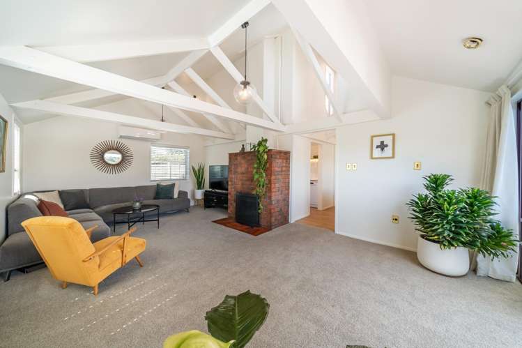 21 The Quarterdeck Whitby_7