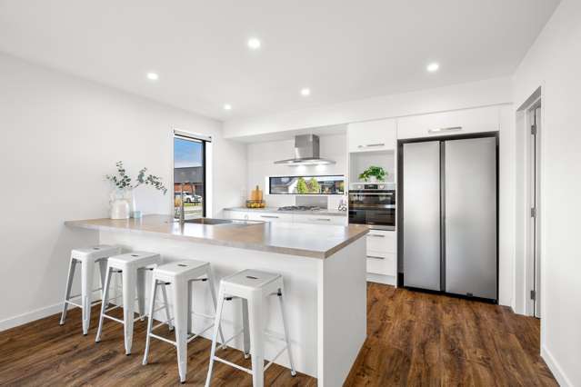 2 Rennie Place The Pines Beach_4