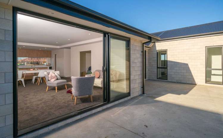 6 Delorean Drive Rolleston_5