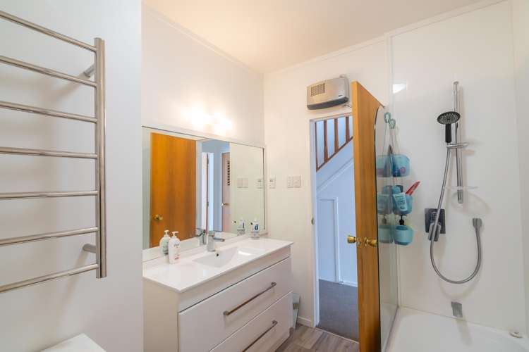 8/2 Mcfarlane Street Mount Victoria_6