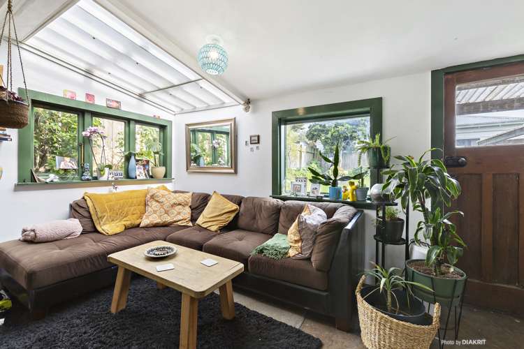 128 Tasman Street Mount Cook_1