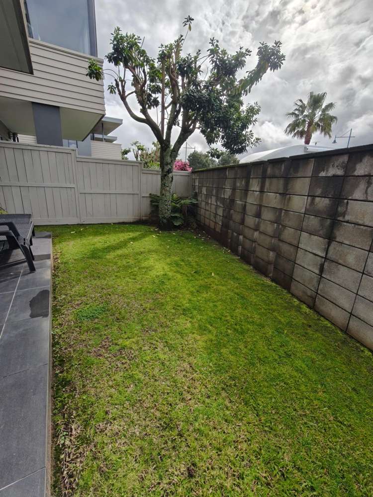 42/73 South Highway East Whitianga_17