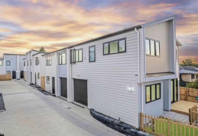 8/6 Pah Road Papatoetoe_1