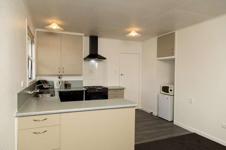 4 George Street Waitara_22