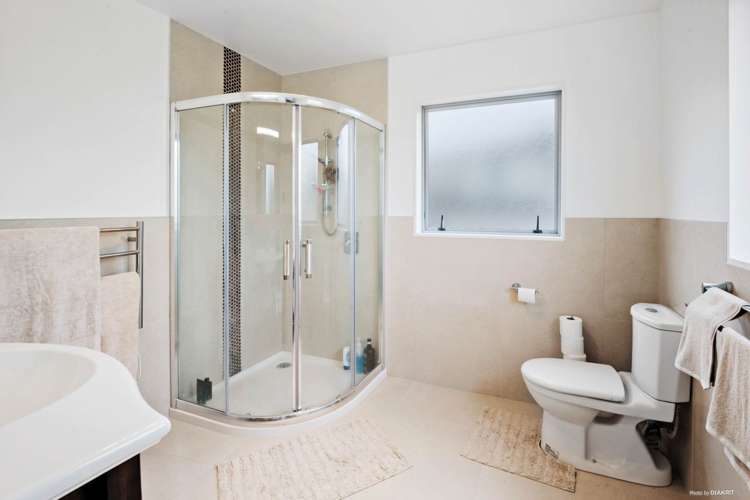 39 Zara Court Windsor Park_13