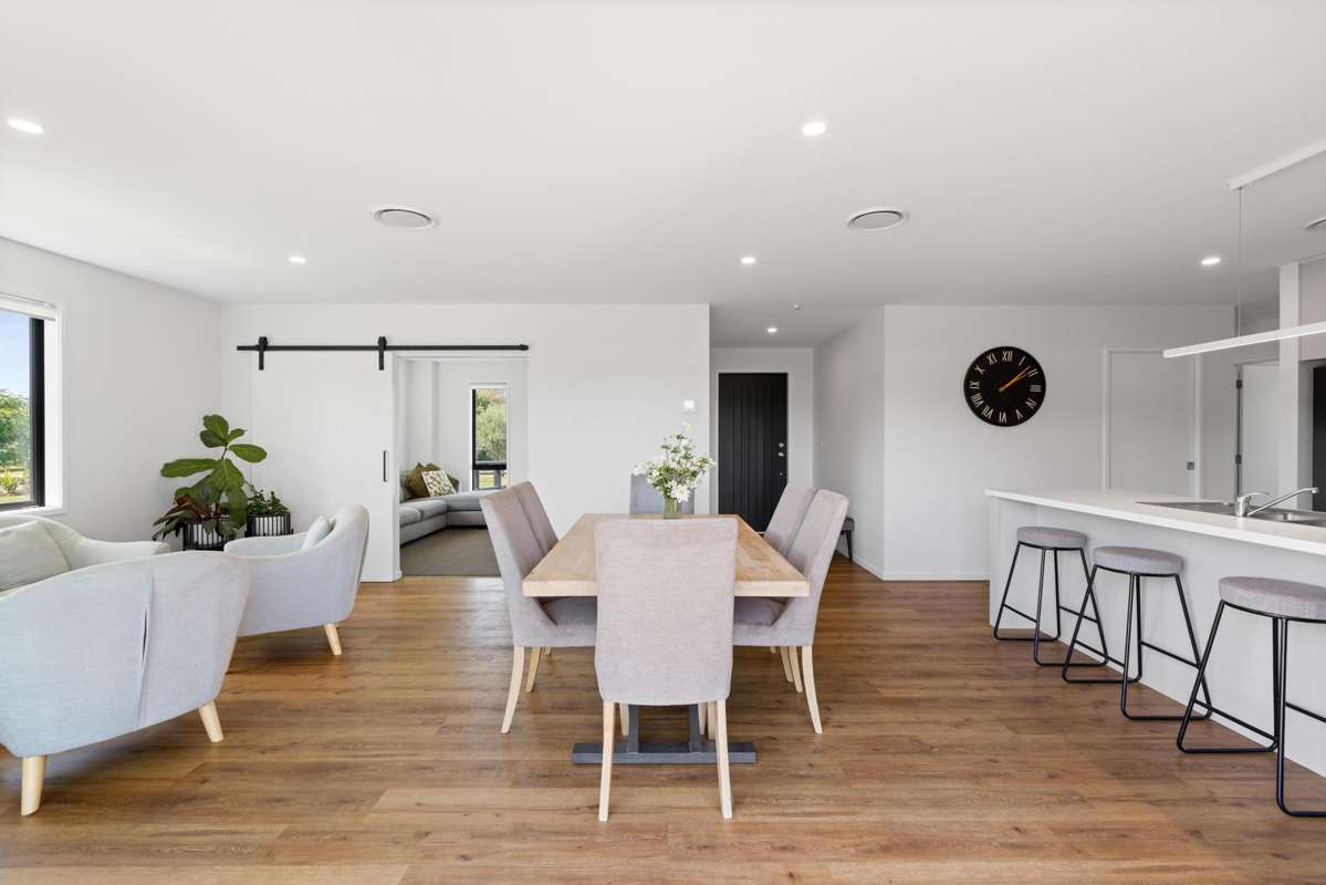 5 Brook Street North_4