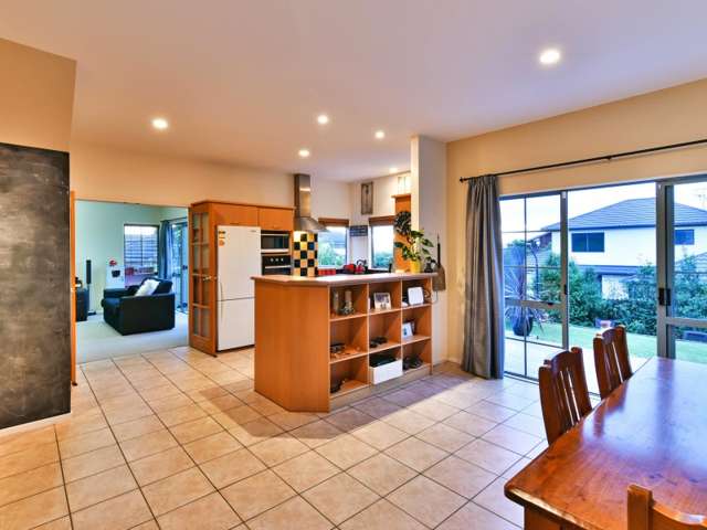 3 Ribbonwood Crescent Goodwood Heights_3