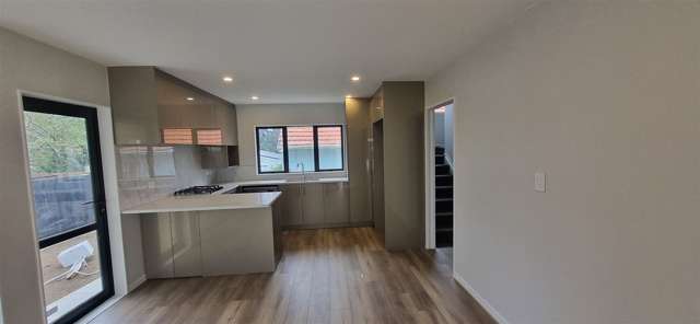 15B Earlsworth Road Mangere East_1