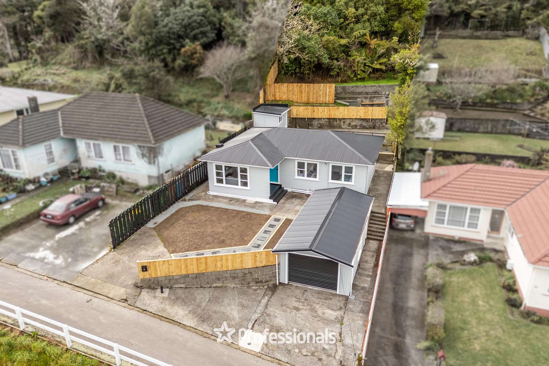 83 Coast Road Wainuiomata_0