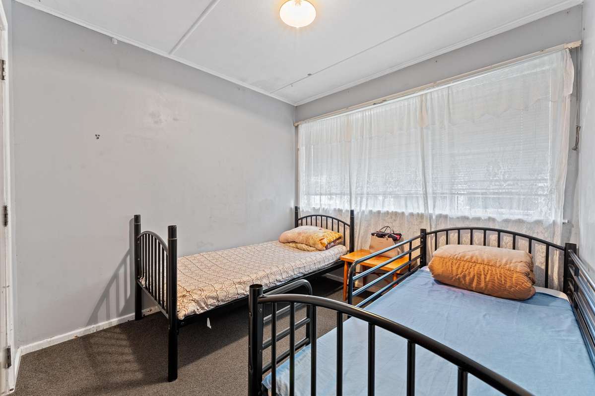 16 Puriri Road_2