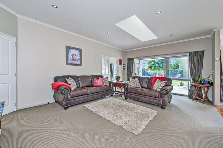 74 Stott Drive Darfield_10