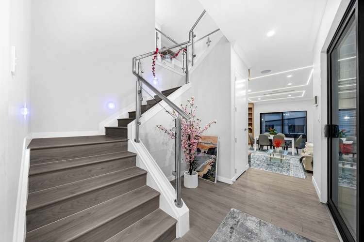 13 Mill Hill Close Flat Bush_8