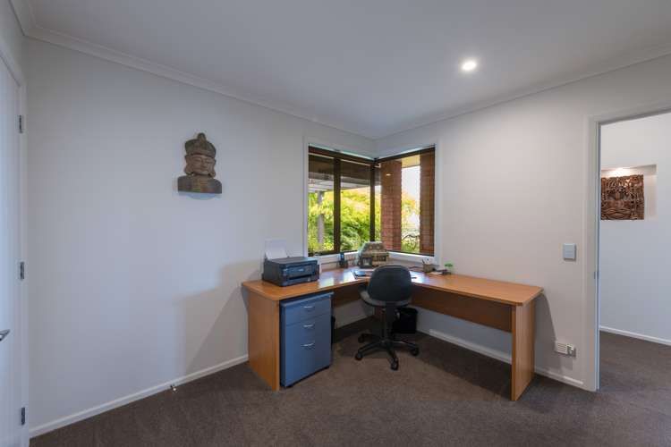 5 Berkshire Place Stoke_21