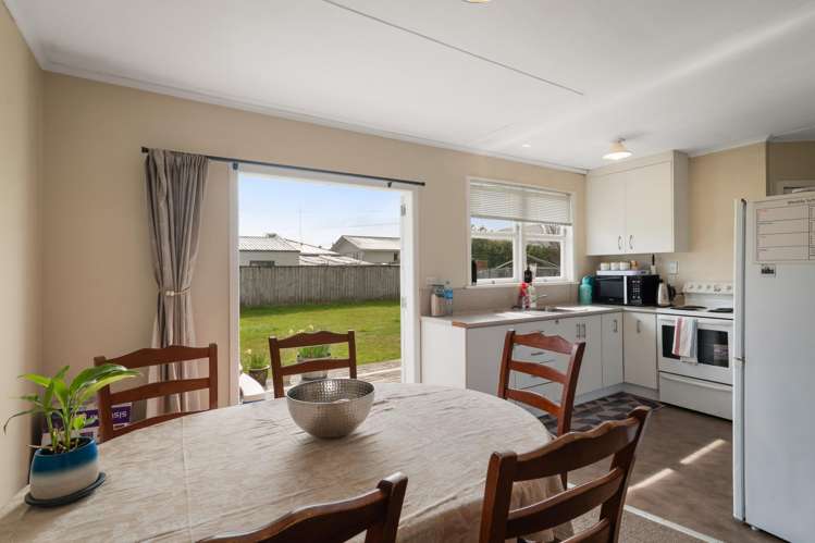 6 Flora Street_2