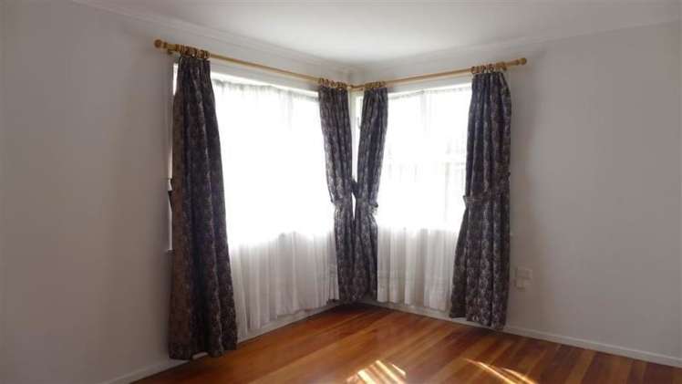 6 O'Connell Street Southbridge_4