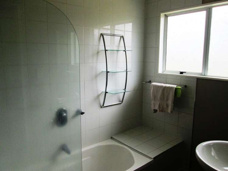 100a Taharepa Road Hilltop_9