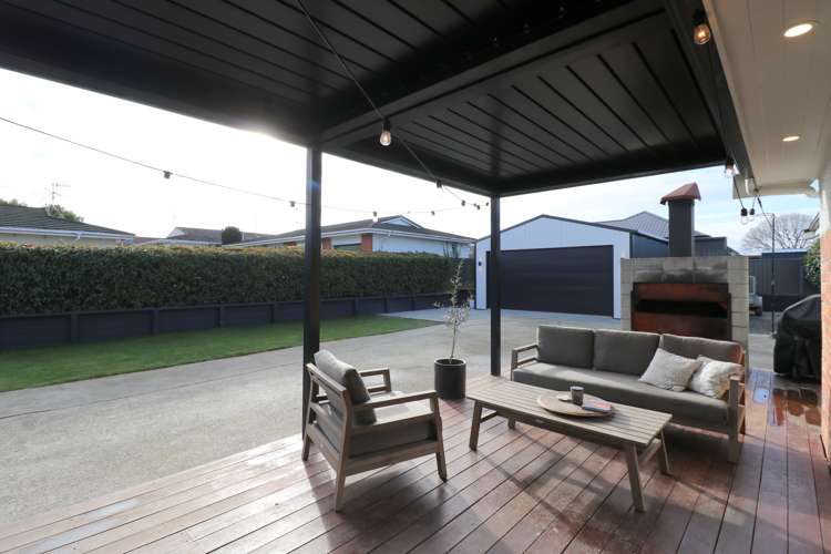 67 Antrim Street Windsor_32