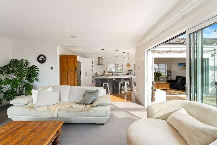 33 Ings Avenue Saint Clair_11