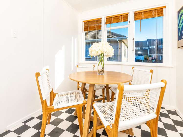 37 Mana Avenue Titahi Bay_5
